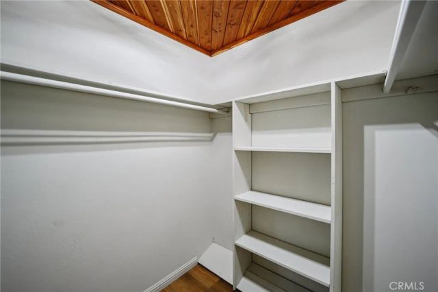 22831 Waters Drive, Crestline, CA 92325