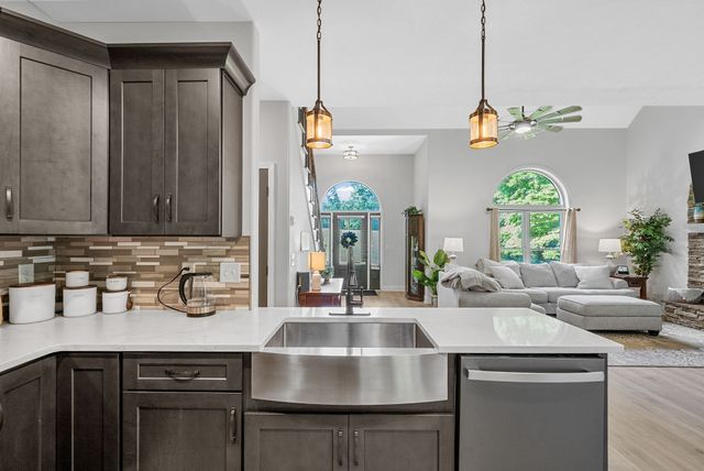 1415 Southside Rd, Southside, TN 37171