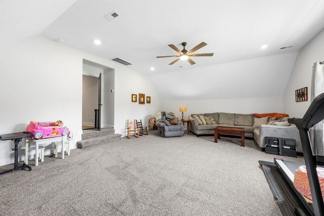 1415 Southside Rd, Southside, TN 37171