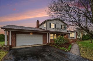 45 Kings Gate South, Irondequoit, NY 14617