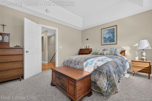 10152 Oakhill Road, Springfield Charter Township, MI 48442