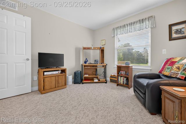 10152 Oakhill Road, Springfield Charter Township, MI 48442