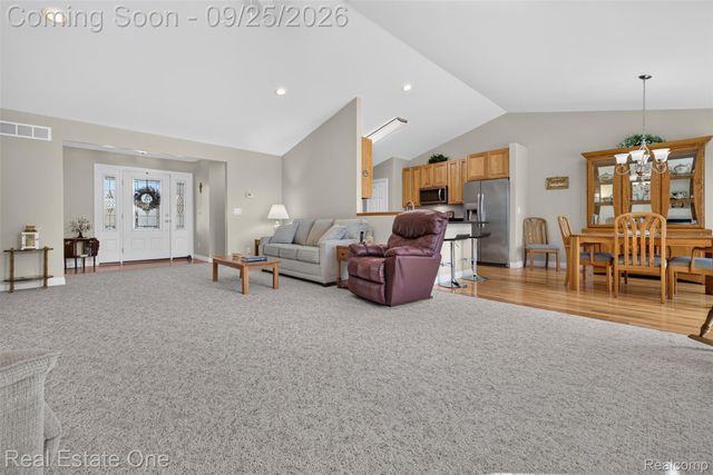 10152 Oakhill Road, Springfield Charter Township, MI 48442