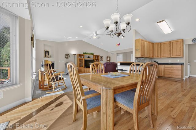 10152 Oakhill Road, Springfield Charter Township, MI 48442