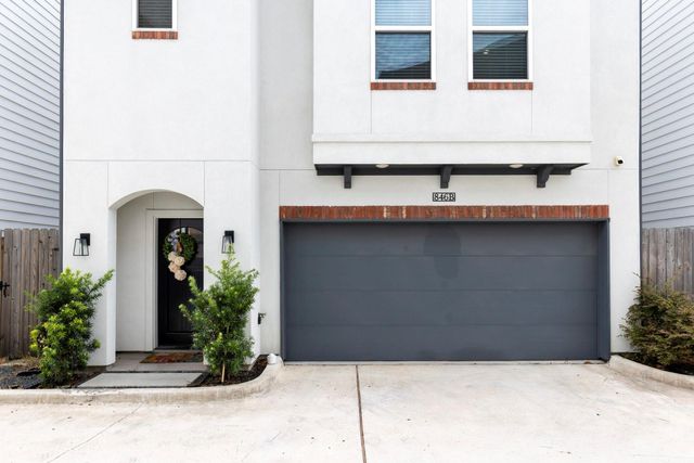 846 Wakefield Drive B, Houston, TX 77018