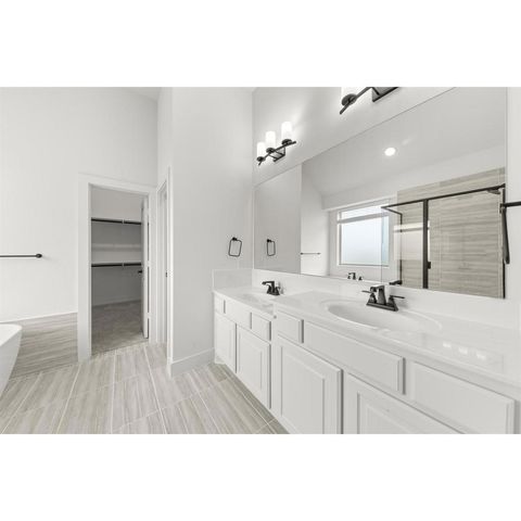 700 Valley Pines Drive, Anna, TX 75409