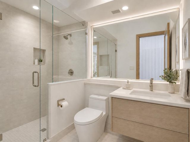 18691 SE LAKESIDE Way, Jupiter, FL 33469