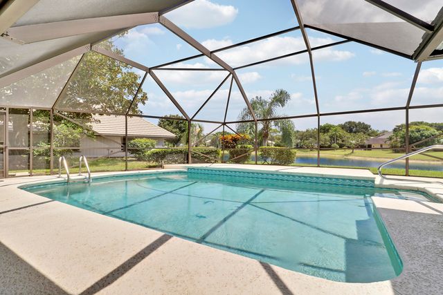 18691 SE LAKESIDE Way, Jupiter, FL 33469