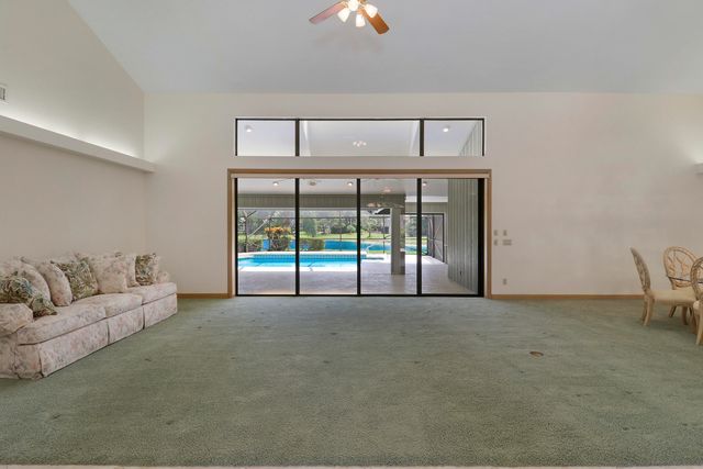 18691 SE LAKESIDE Way, Jupiter, FL 33469