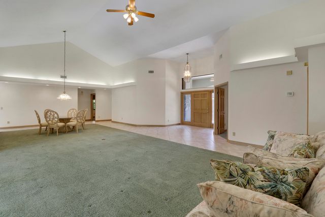 18691 SE LAKESIDE Way, Jupiter, FL 33469