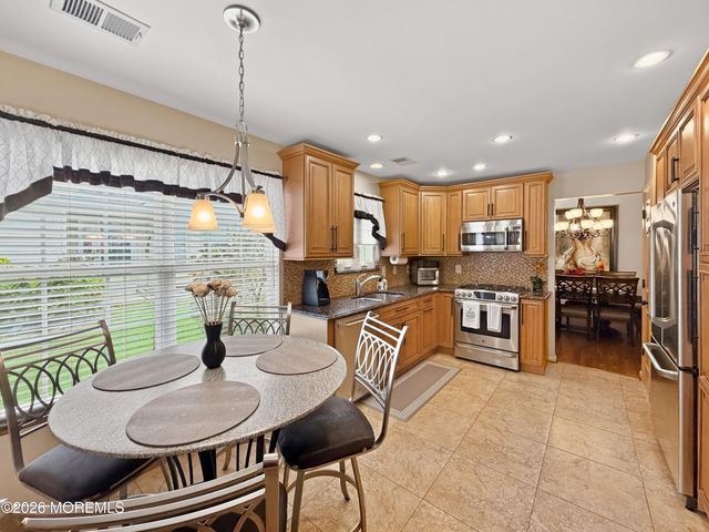 2761 Rockport Lane, Toms River, NJ 08755