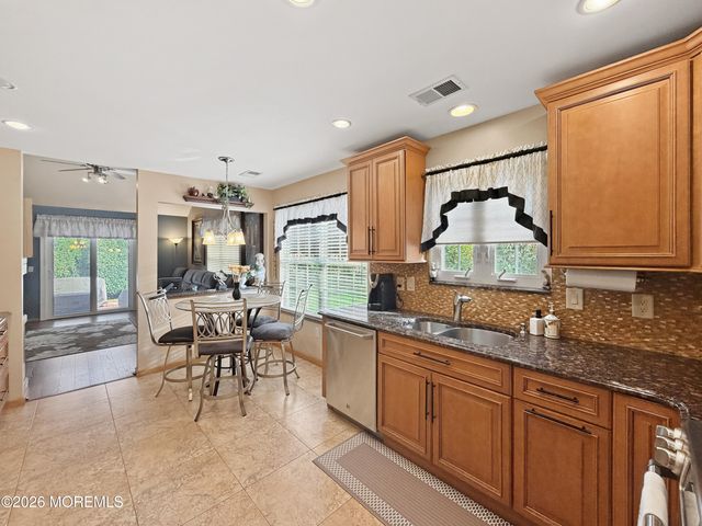 2761 Rockport Lane, Toms River, NJ 08755
