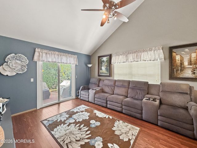 2761 Rockport Lane, Toms River, NJ 08755