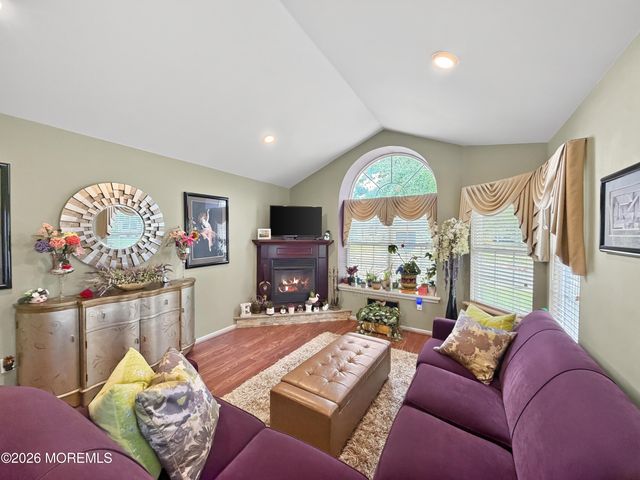 2761 Rockport Lane, Toms River, NJ 08755