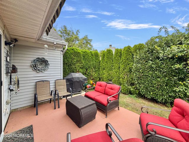 2761 Rockport Lane, Toms River, NJ 08755