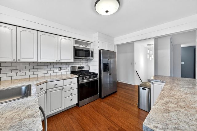 7302 Chippewa Drive, Wonder Lake, IL 60097