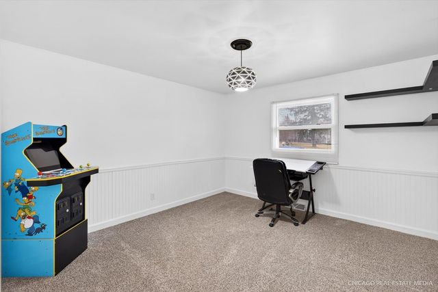 7302 Chippewa Drive, Wonder Lake, IL 60097