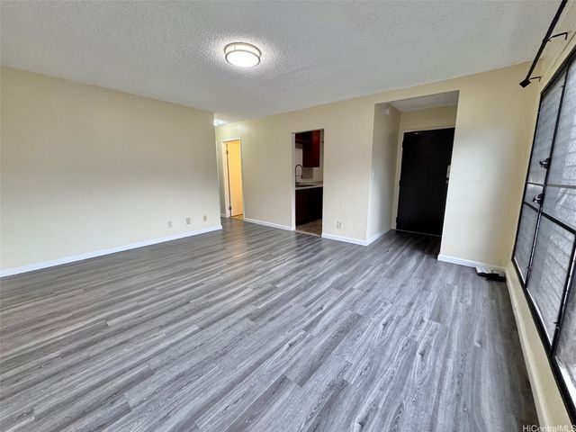 87-118 Helelua Street B305, Waianae, HI 96792