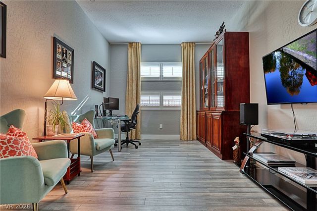 43 Autumn Palm Avenue, Henderson, NV 89011