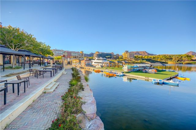 43 Autumn Palm Avenue, Henderson, NV 89011