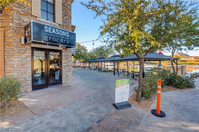 43 Autumn Palm Avenue, Henderson, NV 89011