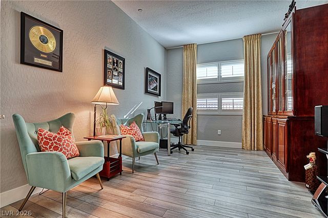 43 Autumn Palm Avenue, Henderson, NV 89011