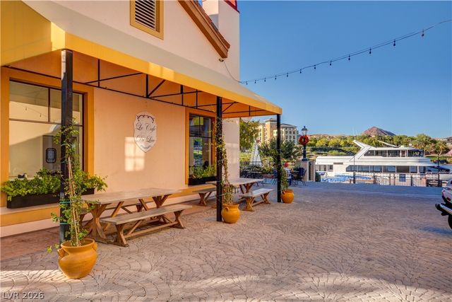 43 Autumn Palm Avenue, Henderson, NV 89011