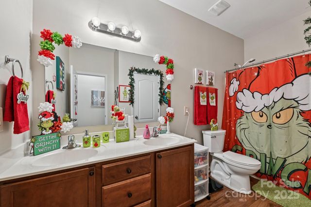 15028 Cavanshire Trail, Charlotte, NC 28278