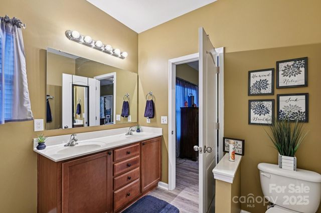 15028 Cavanshire Trail, Charlotte, NC 28278