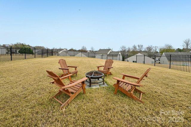 15028 Cavanshire Trail, Charlotte, NC 28278