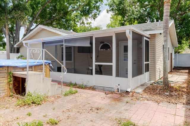 2009 PEPPERTREE COURT, Oldsmar, FL 34677