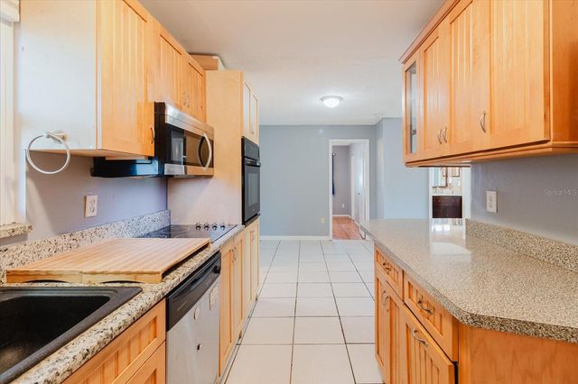 2009 PEPPERTREE COURT, Oldsmar, FL 34677