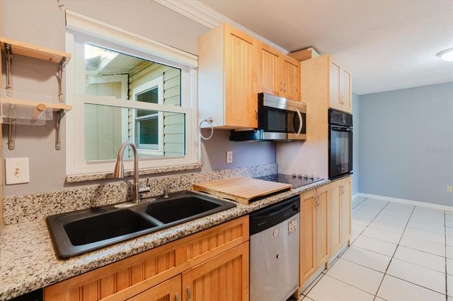 2009 PEPPERTREE COURT, Oldsmar, FL 34677