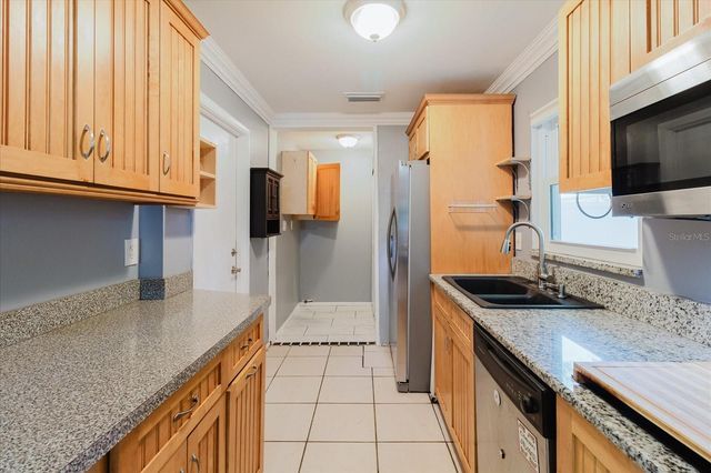 2009 PEPPERTREE COURT, Oldsmar, FL 34677
