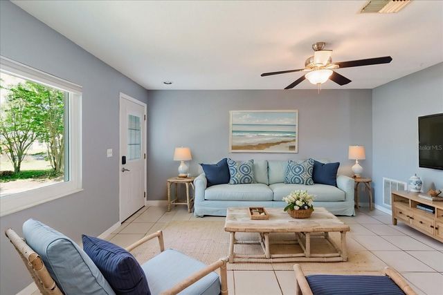2009 PEPPERTREE COURT, Oldsmar, FL 34677