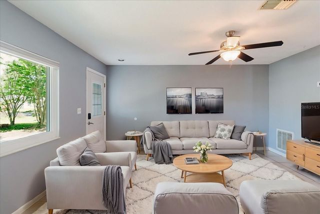 2009 PEPPERTREE COURT, Oldsmar, FL 34677