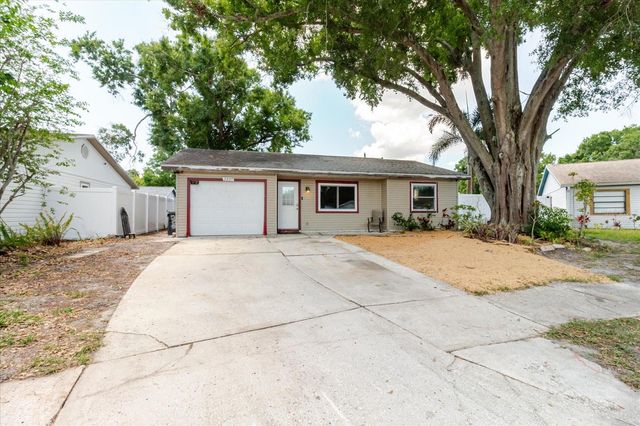 2009 PEPPERTREE COURT, Oldsmar, FL 34677