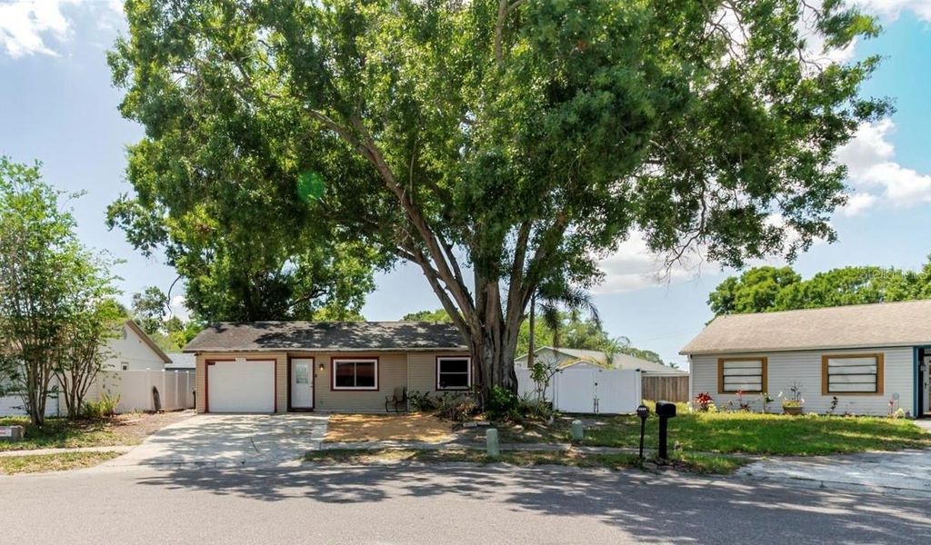 2009 PEPPERTREE COURT, Oldsmar, FL 34677