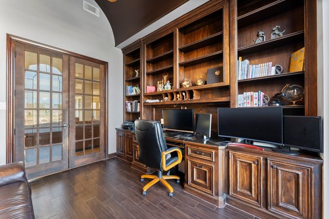 14 Darien Ct, Montgomery, TX 77356