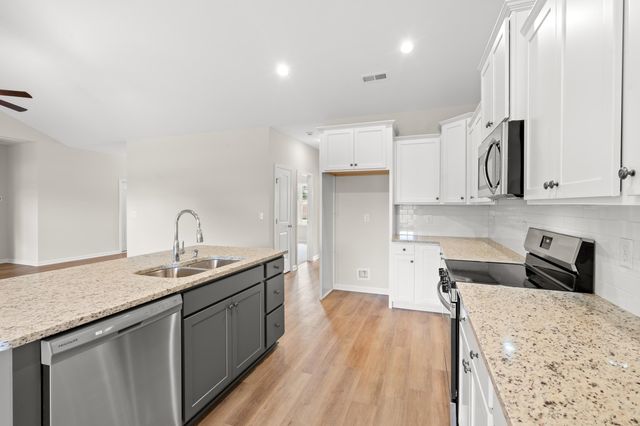 1246 Herman Rd., Loris, SC 29569