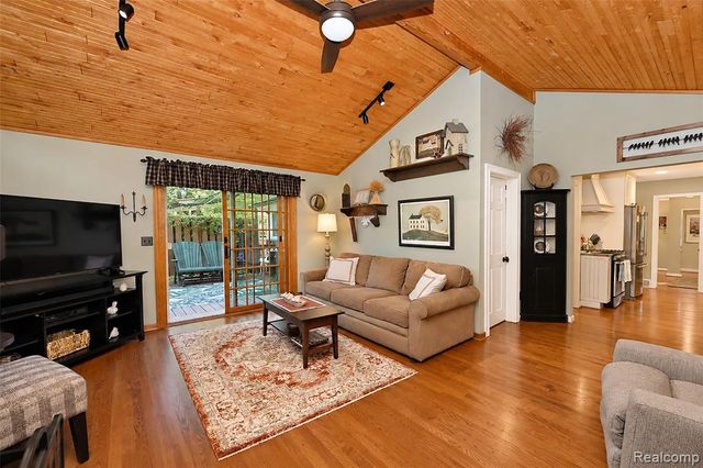 4187 Kenmore Road, Berkley, MI 48072