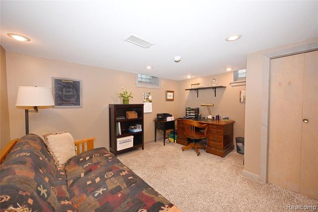 4187 Kenmore Road, Berkley, MI 48072