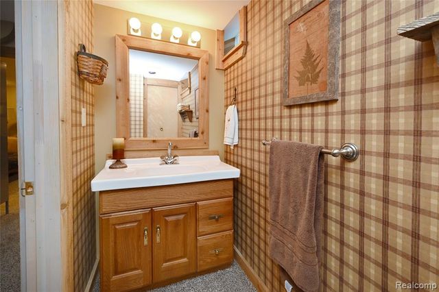 4187 Kenmore Road, Berkley, MI 48072
