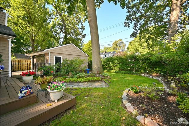 4187 Kenmore Road, Berkley, MI 48072