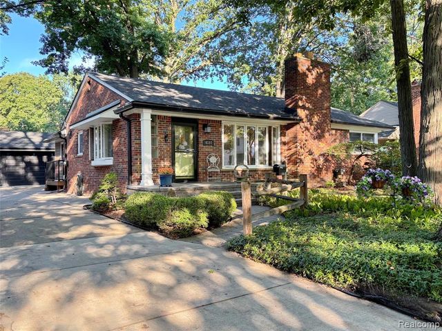 4187 Kenmore Road, Berkley, MI 48072