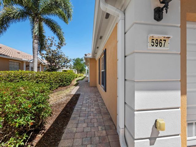 5967 BENEVENTO DRIVE, Sarasota, FL 34238