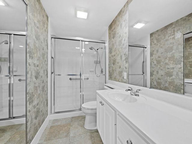 5967 BENEVENTO DRIVE, Sarasota, FL 34238