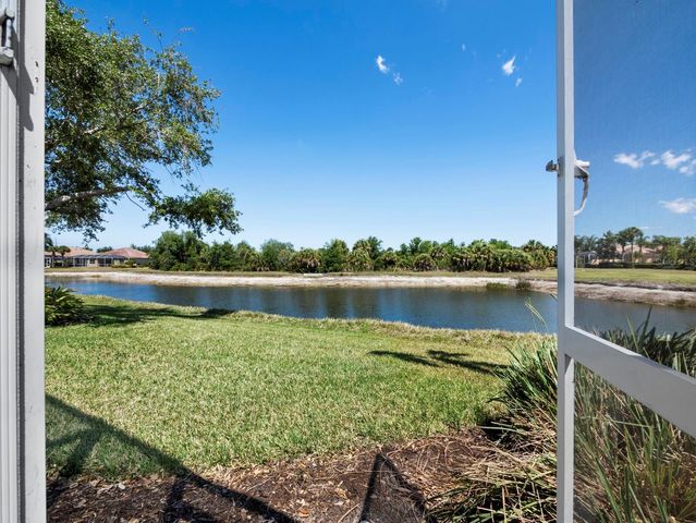 5967 BENEVENTO DRIVE, Sarasota, FL 34238