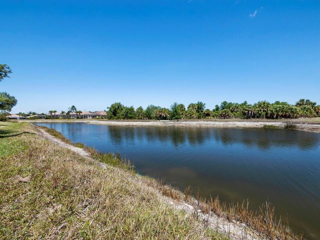 5967 BENEVENTO DRIVE, Sarasota, FL 34238