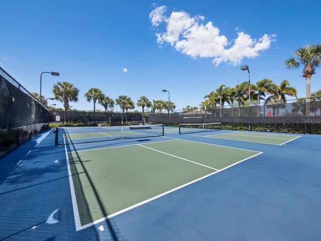 5967 BENEVENTO DRIVE, Sarasota, FL 34238